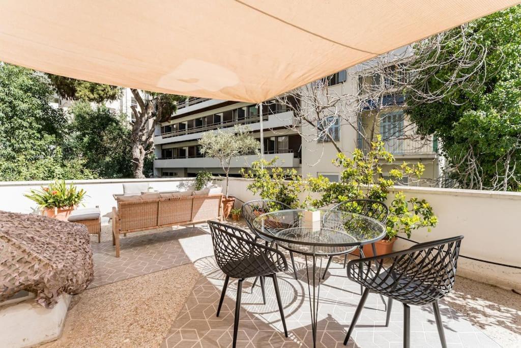 Amazing 3Bdr Apt With Unique Roof Garden In Plaka 아테네 외부 사진