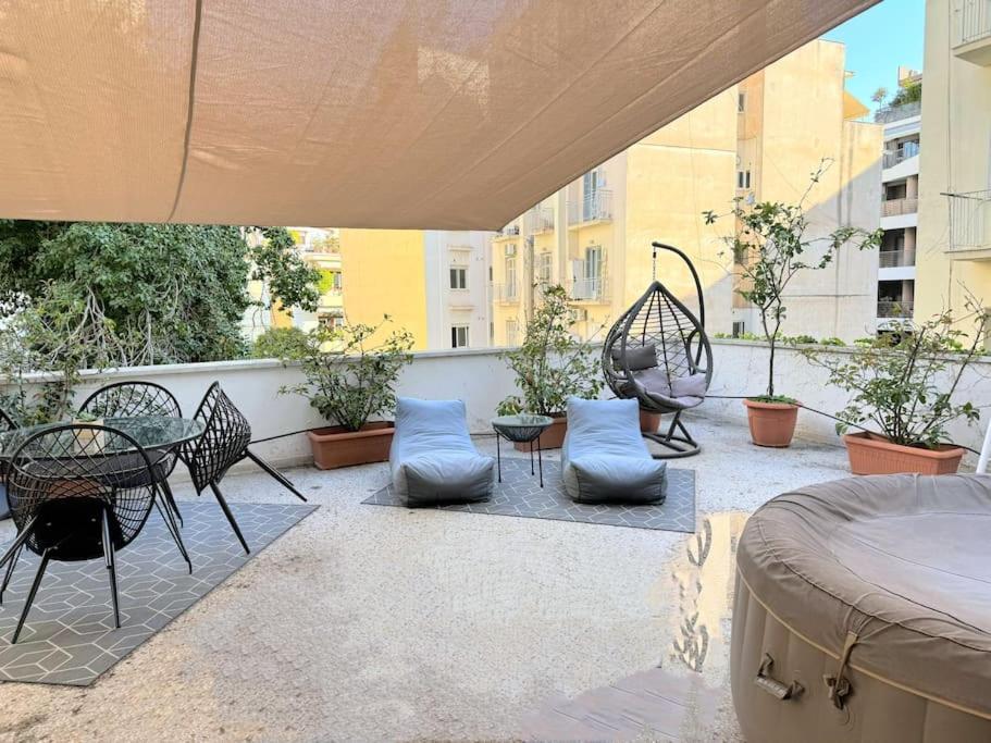 Amazing 3Bdr Apt With Unique Roof Garden In Plaka 아테네 외부 사진