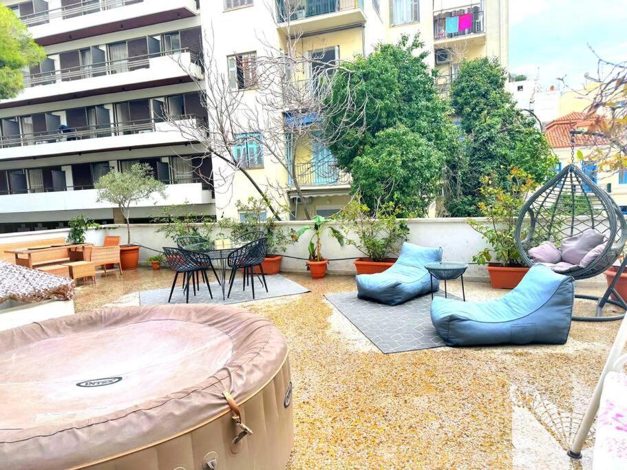 Amazing 3Bdr Apt With Unique Roof Garden In Plaka 아테네 외부 사진