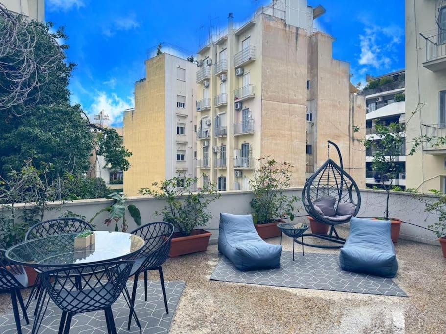 Amazing 3Bdr Apt With Unique Roof Garden In Plaka 아테네 외부 사진